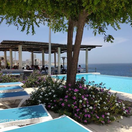 Union Amicale Corse Dakar Hotell Exteriör bild