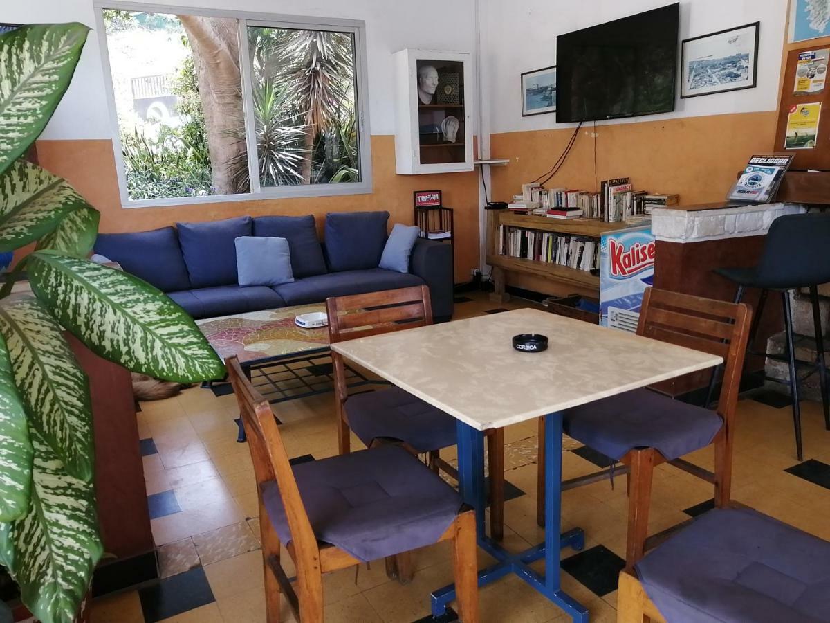 Union Amicale Corse Dakar Hotell Exteriör bild