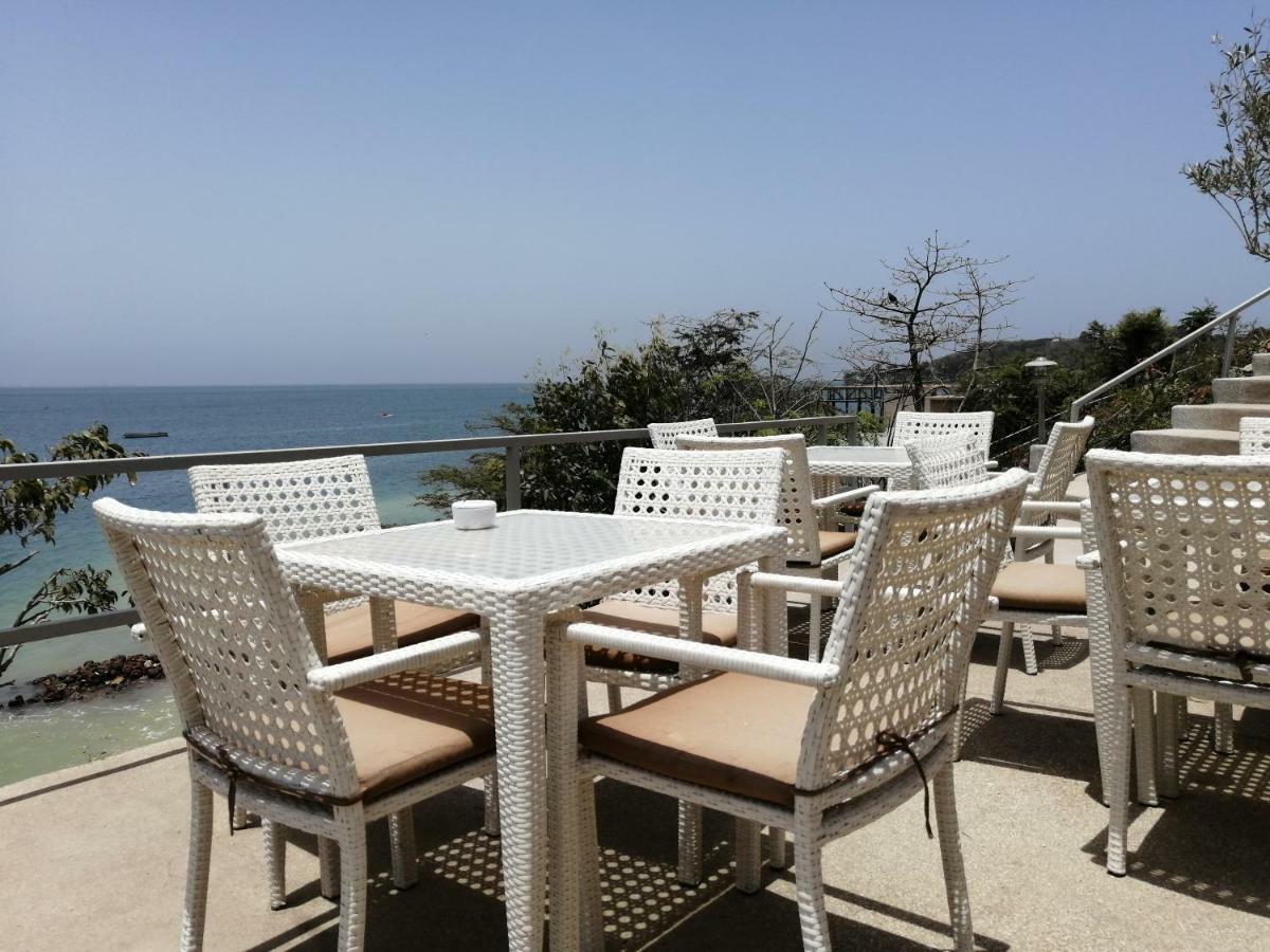 Union Amicale Corse Dakar Hotell Exteriör bild