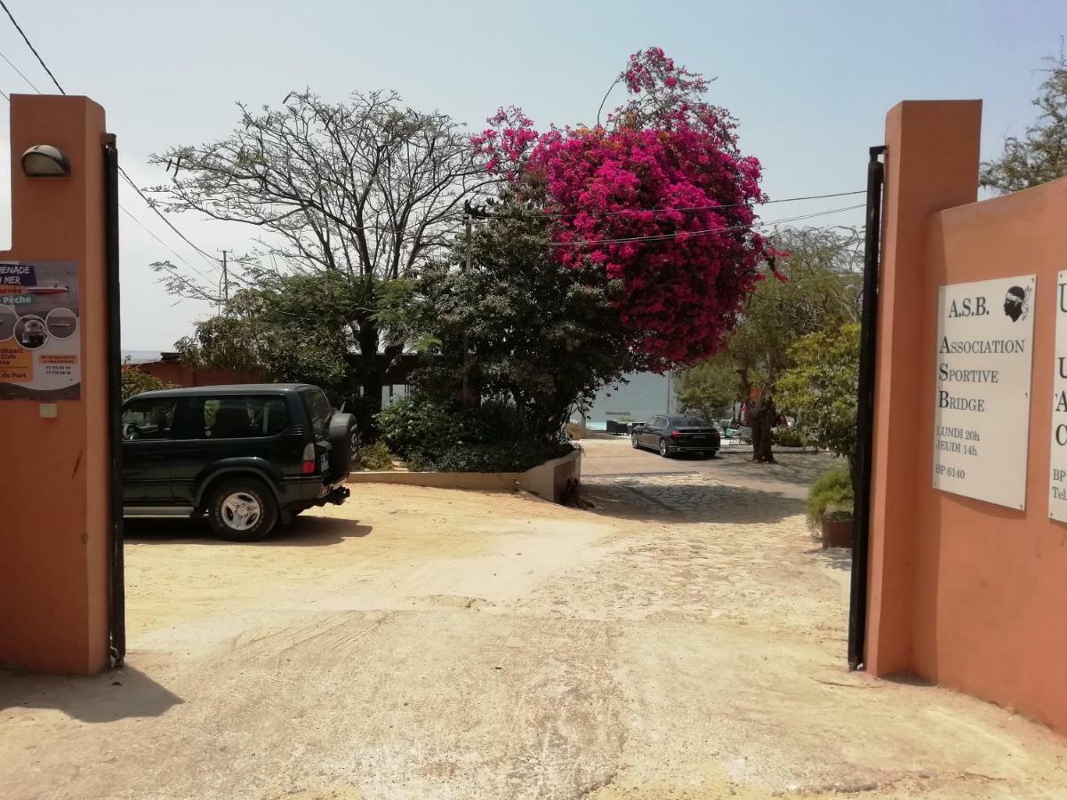 Union Amicale Corse Dakar Hotell Exteriör bild