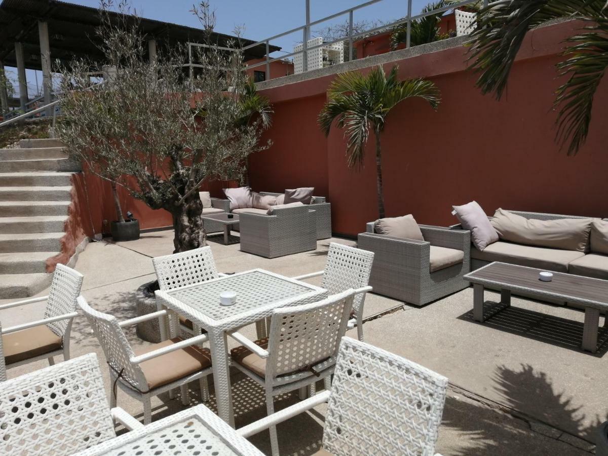 Union Amicale Corse Dakar Hotell Exteriör bild